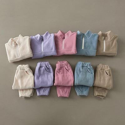 Traje Deportivo Infantil de Cuello Alto Reversible en Terciopelo - Image 11