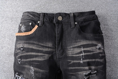 Jeans Slim Fit Elásticos con Parches Bordados de Marca Premium - Image 12