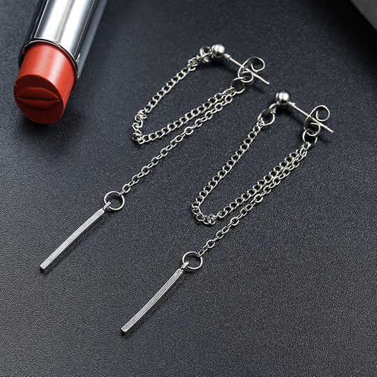 Aretes Largos Vintage con Textura Metálica