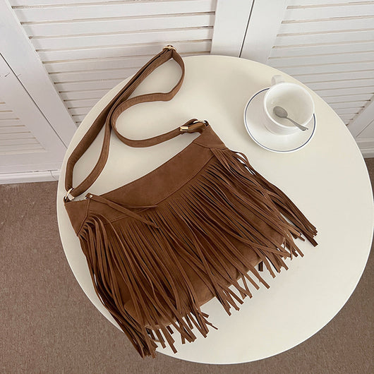 Bolsa Crossbody Retro con Borlas - Diseño Versátil y Minimalista - Image 8