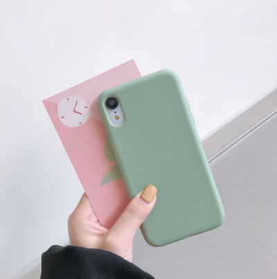 Funda Protectora de Silicona Esmerilada para Celular - Image 3
