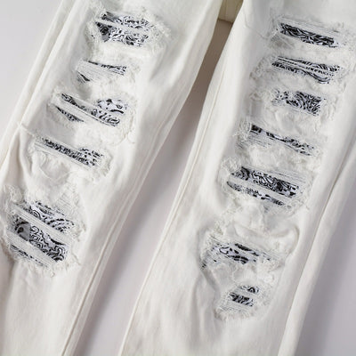 Jeans Rotos Blancos con Detalle de Flor de Marañón - Image 15