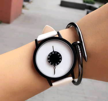 Reloj de Pareja Elegante - Diseño Moderno Unisex para Él y Ella - Image 2