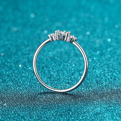 Anillo de Moissanita con Platino y Plata Esterlina - Seis Puntas Brillantes - Image 4