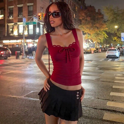 Blusa Camiseta Ajustada con Lazo y Encaje - Image 17