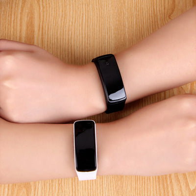 Pulsera Deportiva para Estudiantes - Diseño Moderno y Funcional - Image 2