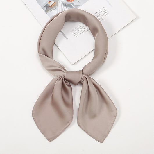 Pañuelo de Satén Liso Versátil y Elegante - Image 10