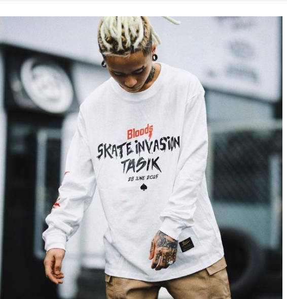 Camiseta de Manga Larga con Estampado de Letras Urbanas - Estilo Hip Hop Europeo