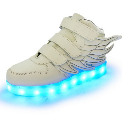 Zapatos LED Infantiles con Alas Luminosas y Carga USB - Image 5