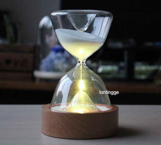 Reloj de Arena Luminoso con Control Remoto y Luz Nocturna - Image 6