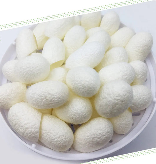 Set de 20 Bolas de Seda Natural para Limpieza Facial - Image 12