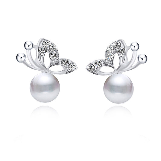 Conjunto de Aretes y Collar con Mariposa de Perla y Diamantes Completos - Image 2
