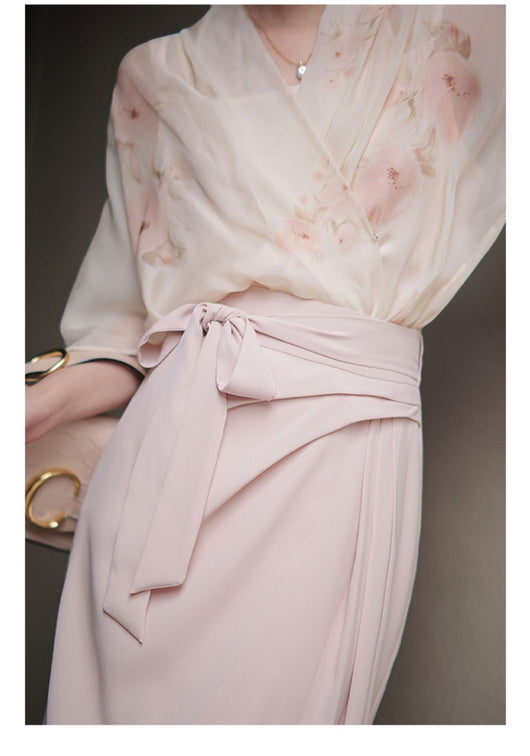 Conjunto de Dos Piezas: Blusa Floral de Gasa con Falda Elegante - Image 17
