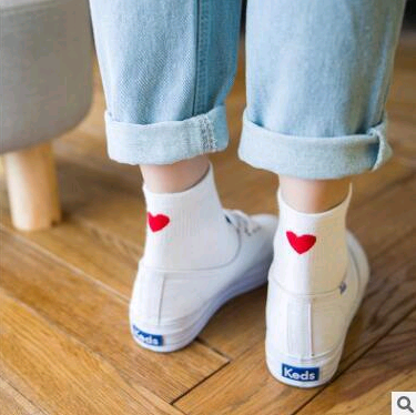 Calcetines de Algodón para Mujer con Diseño de Corazones - Otoño e Invierno