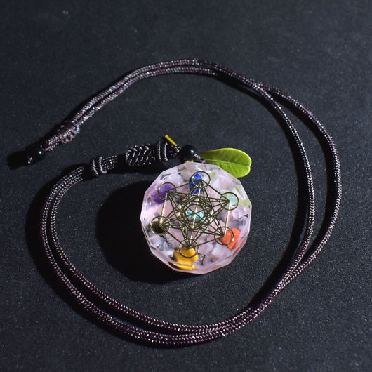 Collar de Orgonita con Gemas de Cristal para Sanación Reiki y Equilibrio de Chakras - Image 5