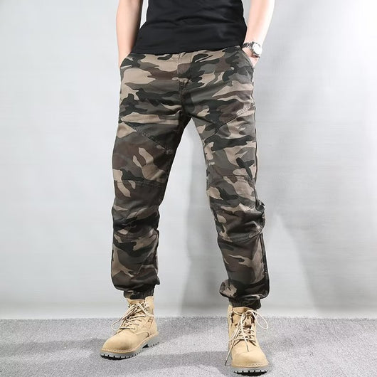 Pantalones Cargo Retro Estilo Japonés con Camuflaje y Corte Tobillero - Image 18