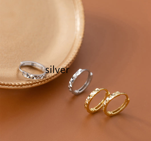 Aretes Geométricos Florales con Diseño Literario - Image 2