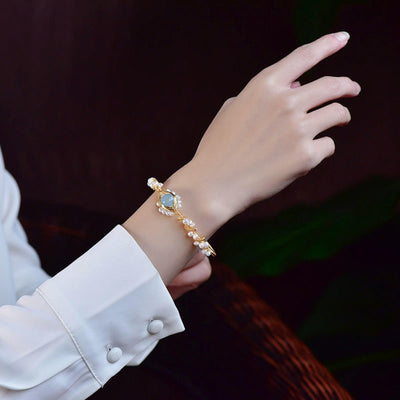 Pulsera de Perlas Dorada Tejida - Estilo Vintage Elegante - Image 2