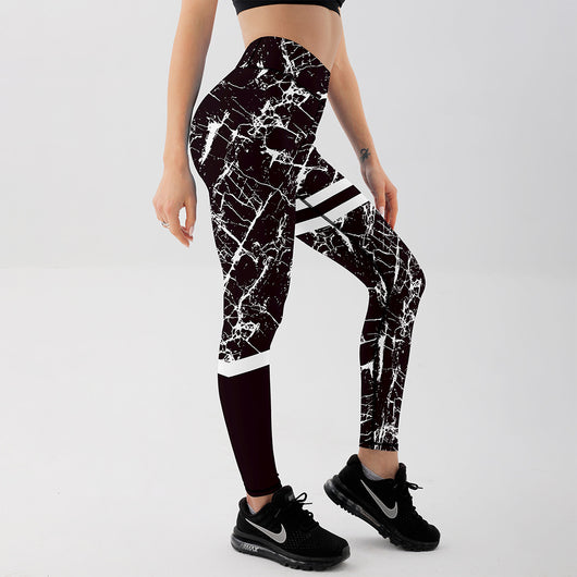 Leggings de Yoga con Estampado de Mármol Blanco y Negro - Image 5