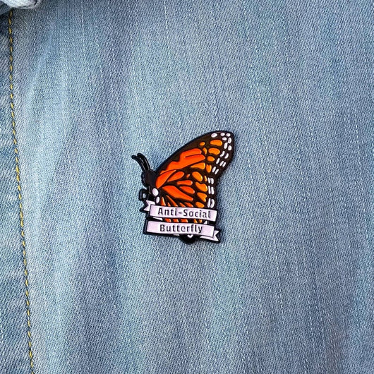 Broche Mariposa Elegante con Gota de Aceite - Diseño Personalizado - Image 5