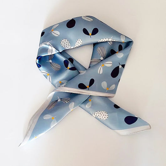 Pañuelo de Seda Cuadrado para Mujer - Diseño Estampado Versátil Primavera Verano - Image 3