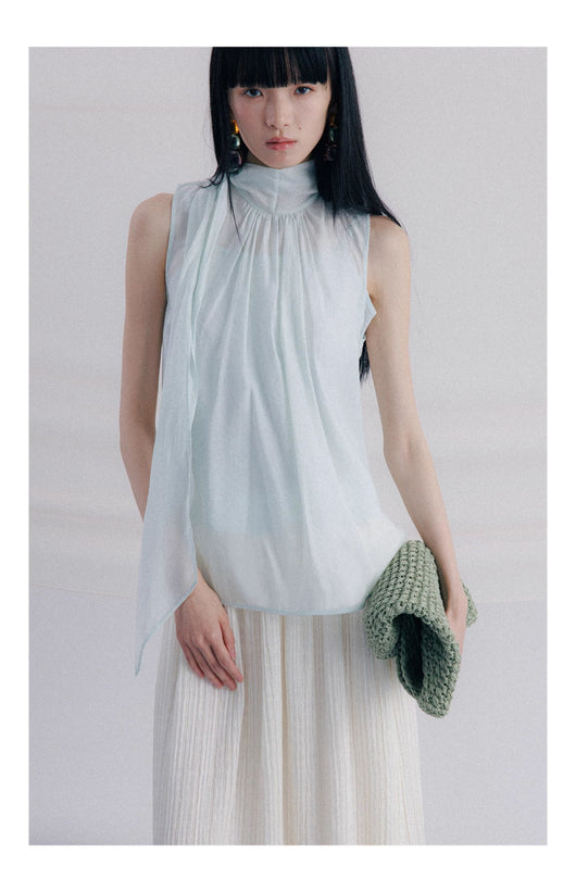 Blusa Sin Mangas con Cintas Decorativas - Image 13