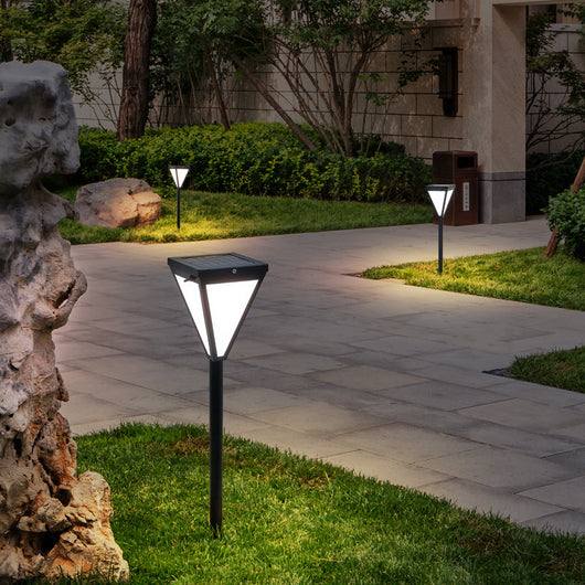 Luz Solar LED para Jardín - Diseño Minimalista Resistente al Agua - Image 4