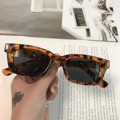 Gafas de Sol Cuadradas Compactas para Hombre y Mujer - Image 2