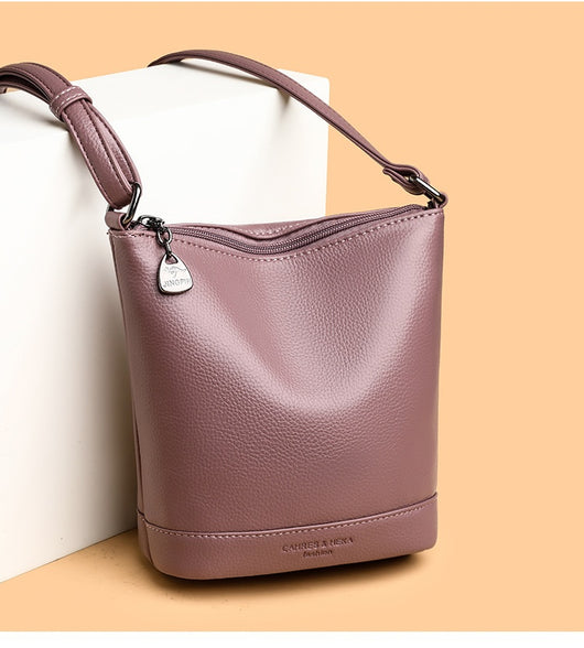 Bolso Crossbody de Cuero Premium para Mamá - Espacioso y Elegante - Image 19
