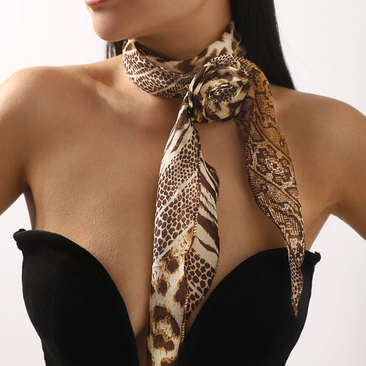 Pañuelo de Seda Estampado Leopardo y Lunares - Diseño Premium Rosa