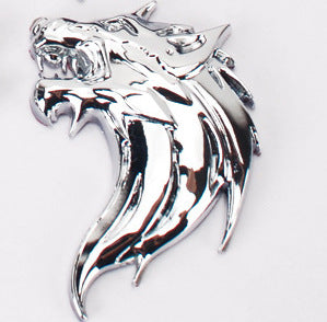 Emblema Totem Cabeza de Lobo - Adhesivo Metálico para Auto - Image 4