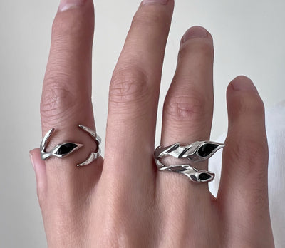 Anillo de Ónix Negro Irregular Diseño Street Tide Unisex Alta Gama - Image 3