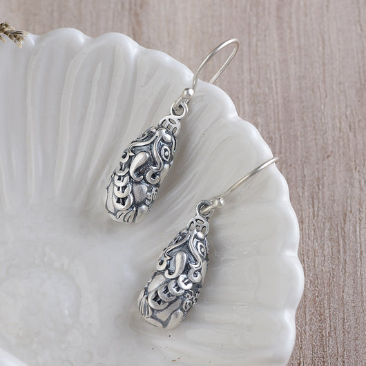 Aretes Minimalistas Retro para Mujer - Diseño Elegante y Versátil - Image 10