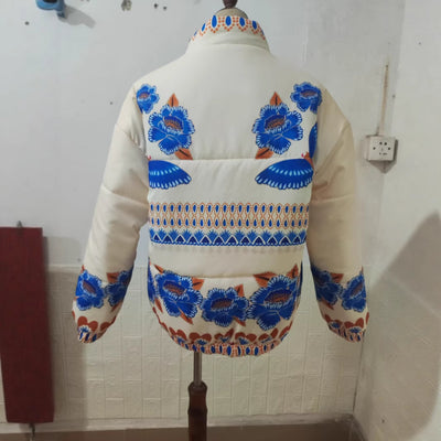 Chaqueta Acolchada de Algodón con Estampado Geométrico para Mujer - Image 4