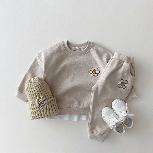 Conjunto de Suéter Casual con Flores Bordadas - Image 11