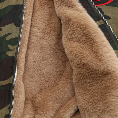 Abrigo Hoodie de Terciopelo con Bordado de Letras y Patrón Camuflaje - Image 5
