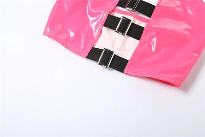 Camiseta Halter de Cuero PU con Detalle Hueco - Image 20