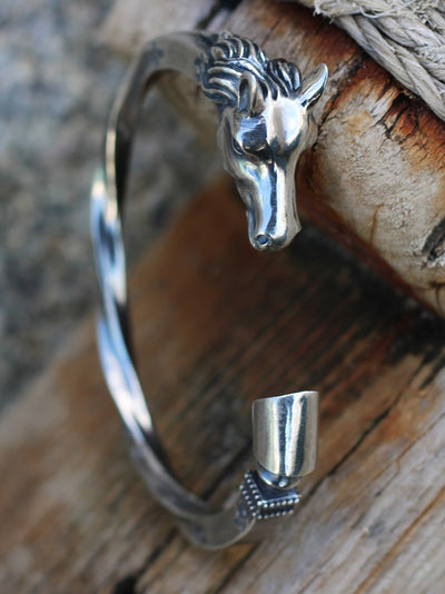 Pulsera de Plata Caballo Abierta para Hombre - Joyería Artesanal - Image 10
