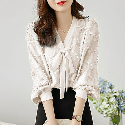 Blusa Chiffon con Mangas Farol y Moño - Corte Holgado y Estilizador - Image 2