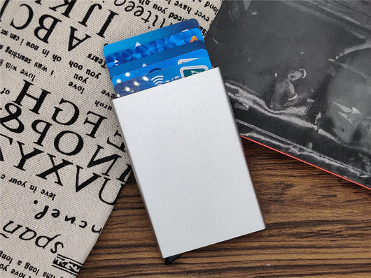 Dispensador Automático de Tarjetas en Aluminio con Tecnología Inteligente - Image 11