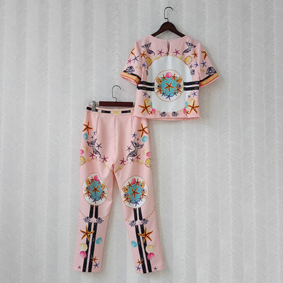 Conjunto Estampado: Blusa Manga Corta Cuello Redondo + Pantalón - Image 4
