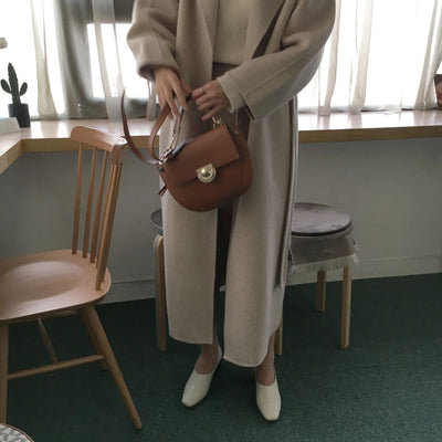 Abrigo de Lana para Mujer - Diseño Moderno y Elegante - Image 9
