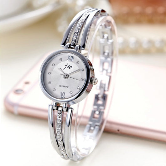Reloj de Mujer con Esfera Redonda y Banda de Acero Brillante - Image 2