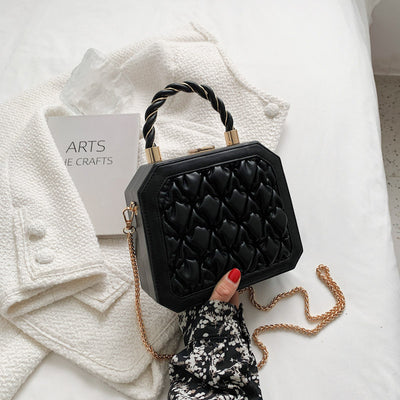 Bolso Cuadrado Pequeño PU Estilo Coreano con Cadena Elegante - Image 6