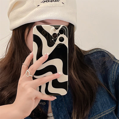 Funda para Celular Diseño Ondulado Blanco y Negro - Image 7