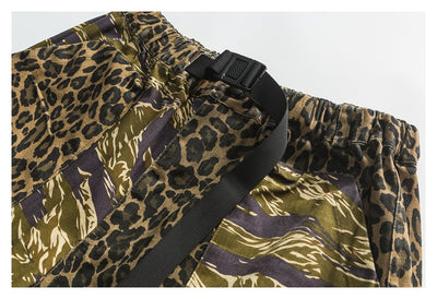 Shorts Cargo Camuflado con Estampado Leopardo - Unisex - Image 16