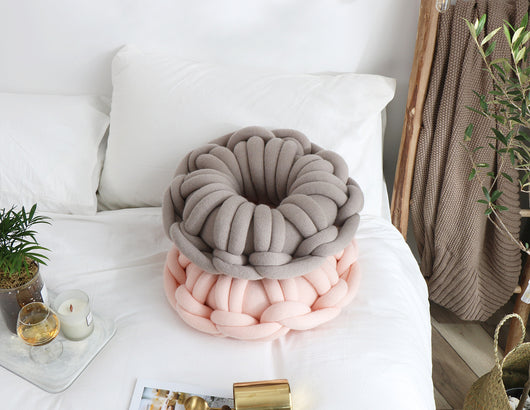 Almohada Anillo Donut para Selfies - Cojín Nudos Decorativo - Image 15