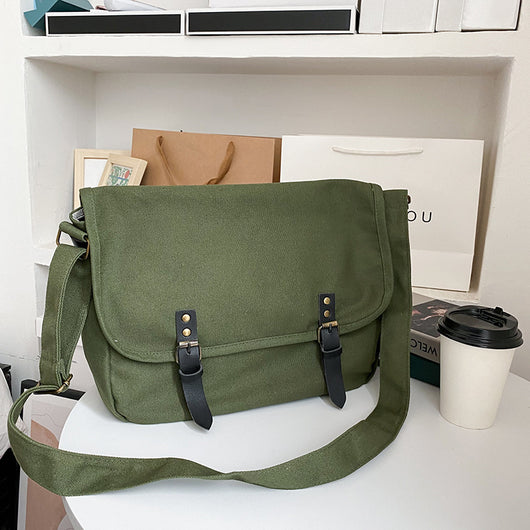 Bolsa de Mensajero Retro de Lona con Cierre Abatible y Detalles de Herrería - Image 8