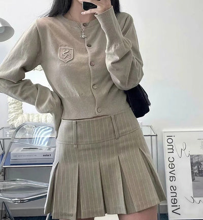Cardigan Tejido Corto con Bordado de Letras Estilo Británico - Image 7
