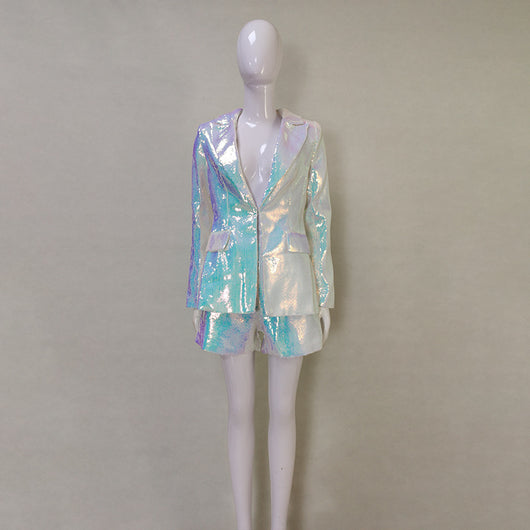 Traje Ejecutivo Plateado con Lentejuelas y Botón Único - Image 2